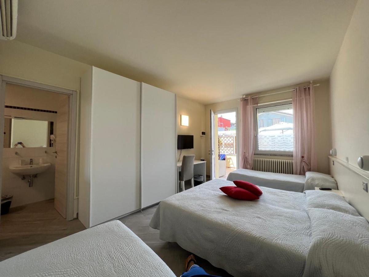 Hotel Locanda Rosy كاتوليكا المظهر الخارجي الصورة