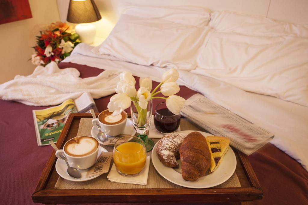 Hotel Locanda Rosy كاتوليكا المظهر الخارجي الصورة