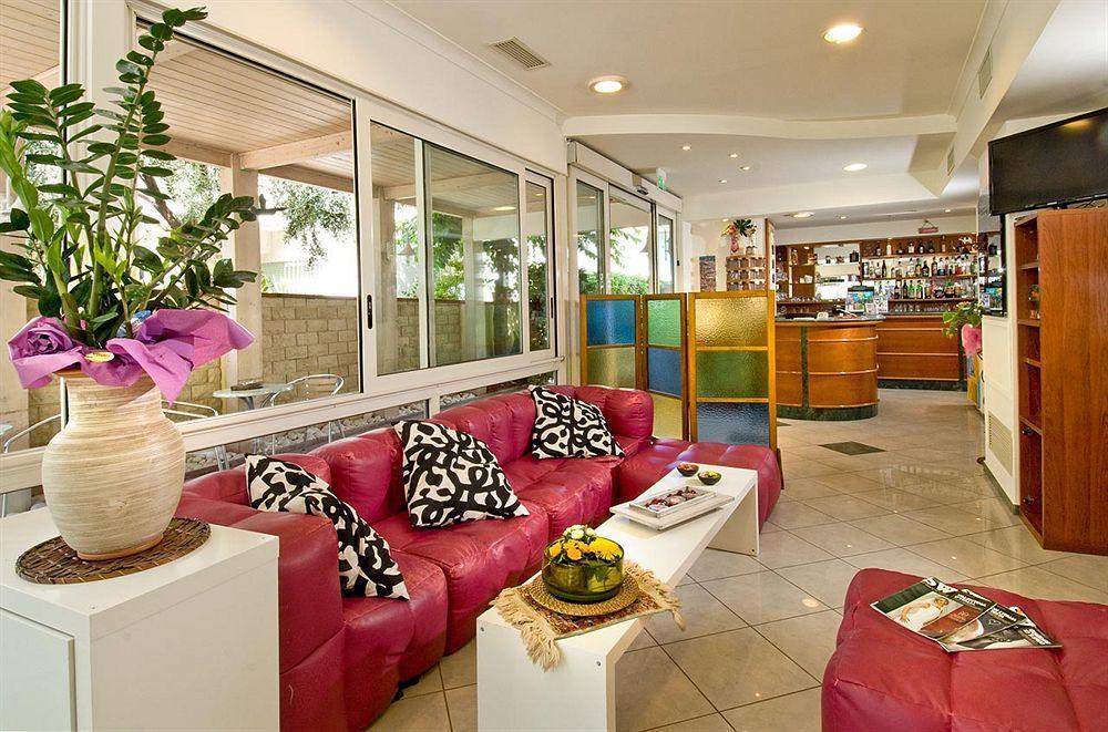 Hotel Locanda Rosy كاتوليكا المظهر الخارجي الصورة
